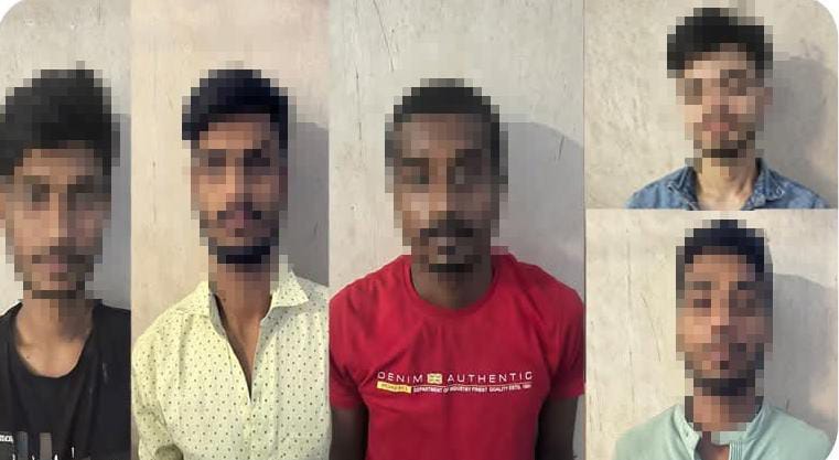 सावधान! पीएम मुद्रा लोन दिलाने का झांसा देकर फर्जी बैंक कर्मी और अधिकारी लगा देंगे चूना ; पांच ठग गिरफ्तार