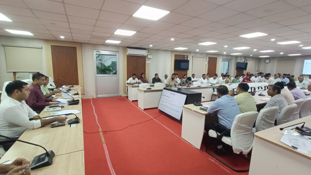 जमीन के कागजात में करें सुधार ; राजस्व विभाग पहुंचेगा आपके द्वारा ; 16 अगस्त से 20 सितंबर 2025 तक चलाया जाएगा महाअभियान