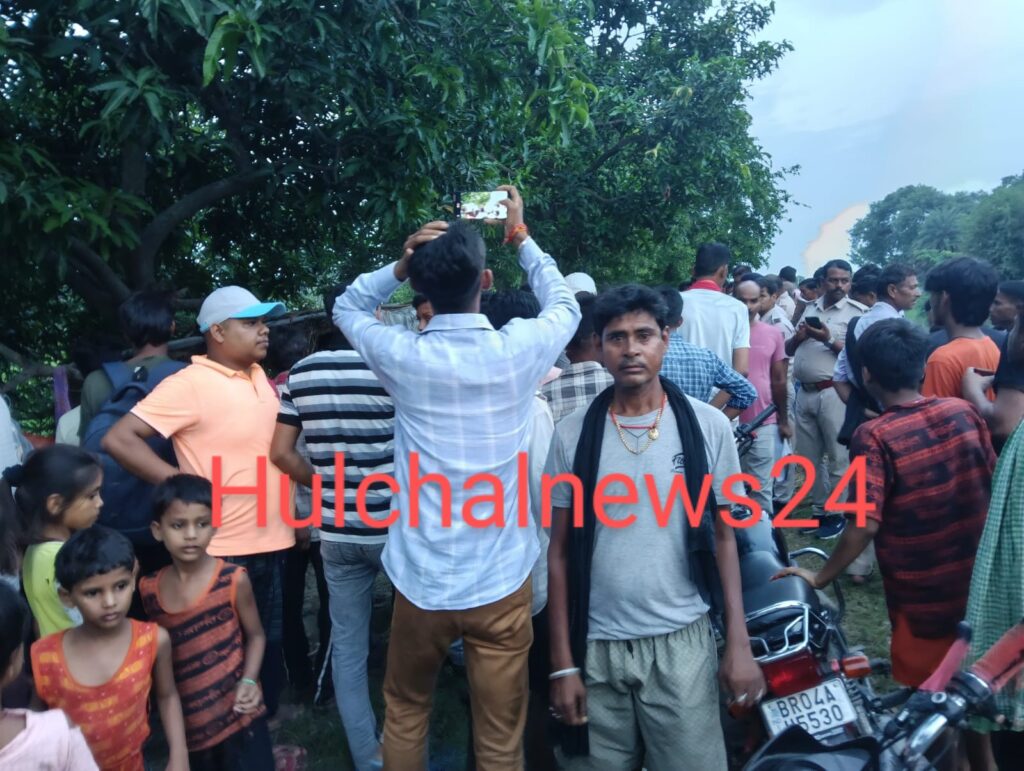 गला रेतकर एक युवक की निर्मम हत्या ; जांच में जुटी पुलिस