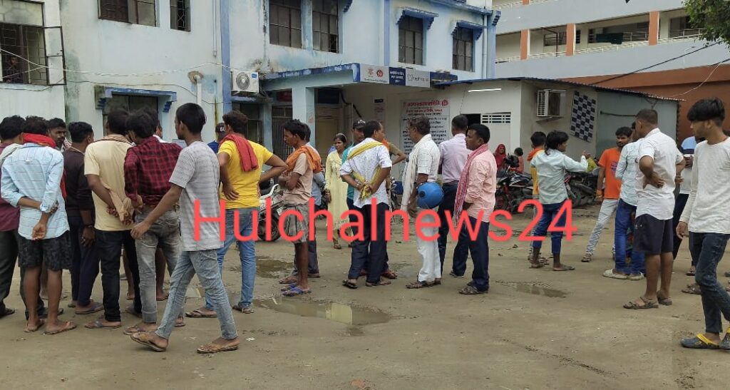 अलग-अलग सड़क दुर्घटनाओं में महिला समेत दो व्यक्ति की मौत ; परिवार वालों में लगा रोना-पीटना