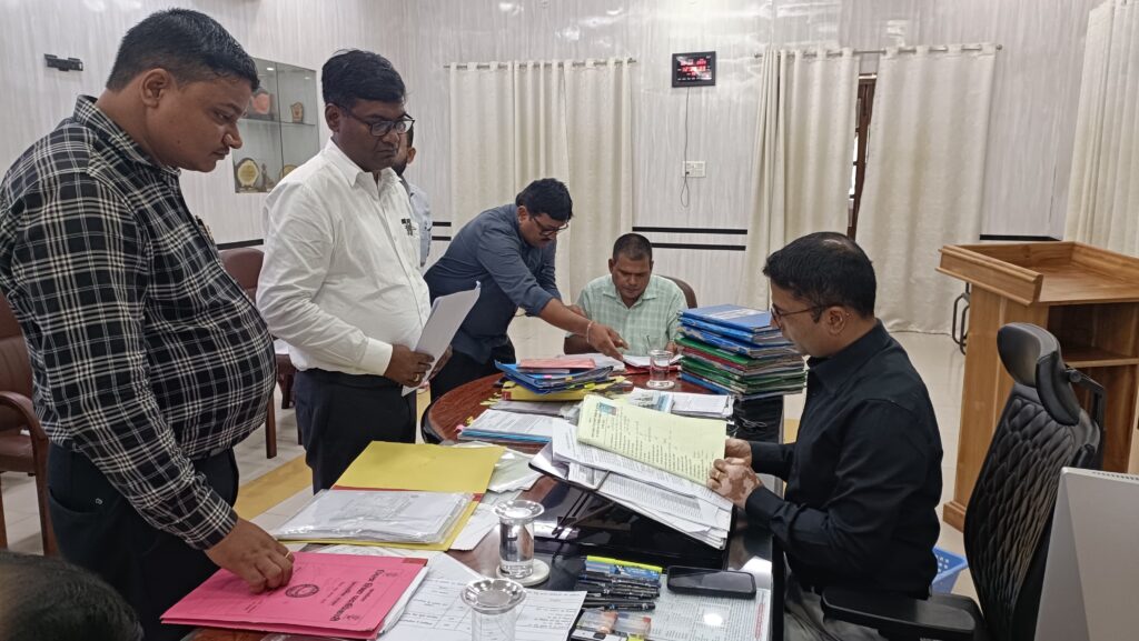 शिक्षा विभाग से संबंधित जिला स्तरीय अनुकम्पा समिति की बैठक में मिला अनुकंपा का लाभ