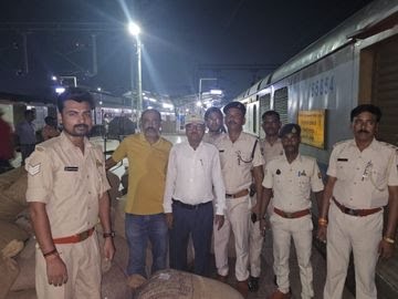 जंक्शन पर 24 लाख की विदेशी इलायची जब्त ; राजधानी एक्सप्रेस से भेजा जा रहा था दिल्ली
