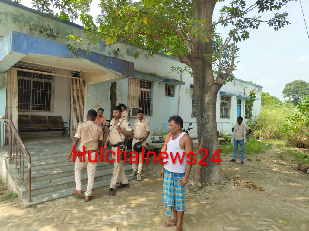 अनियंत्रित ट्रक की चपेट में आने से बाइक सवार एक व्यक्ति की मौके पर मौत ; चालक ट्रक छोड़कर फरार