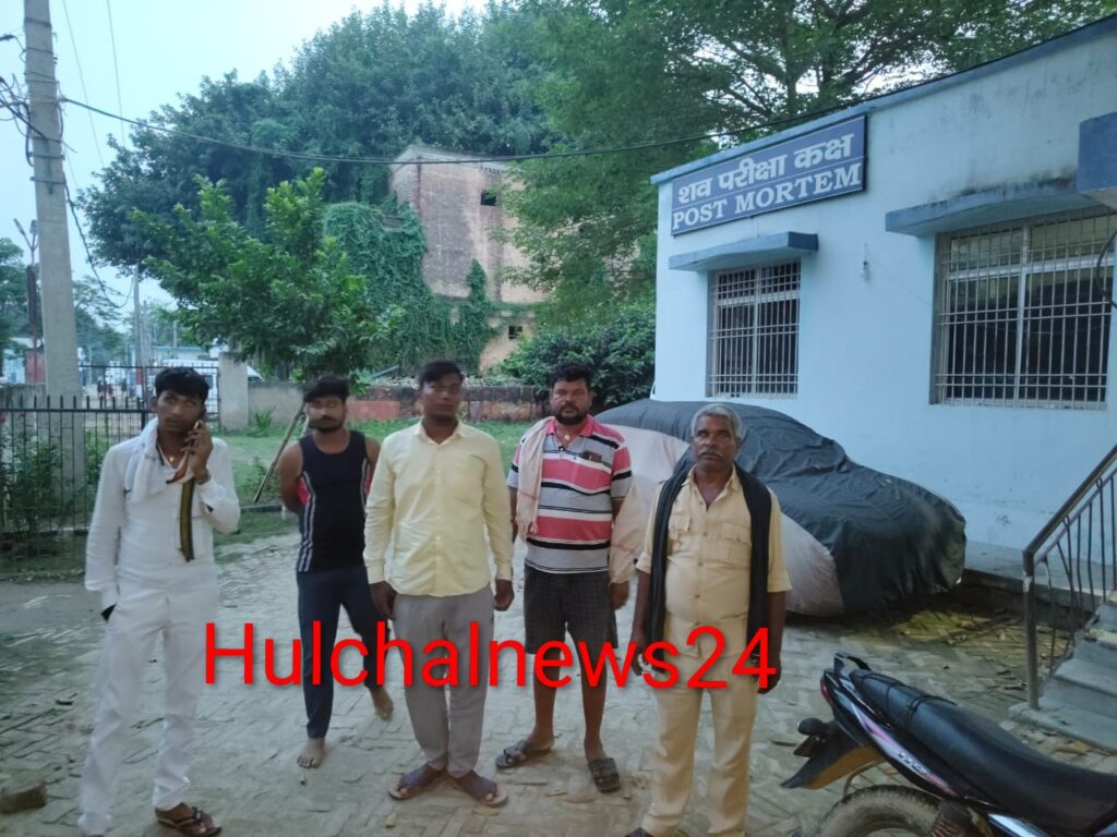 शौच करने गये छात्र को सर्प ने डसा ; पटना ले जाने के दौरान रास्ते में हुई मौत