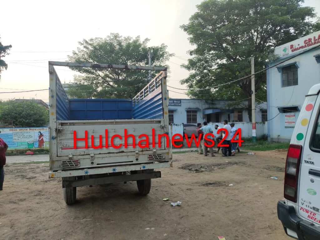 बिजली पोल पर चढकर काम करने के दौरान गिरने से झारखंड के मजदूर की मौत