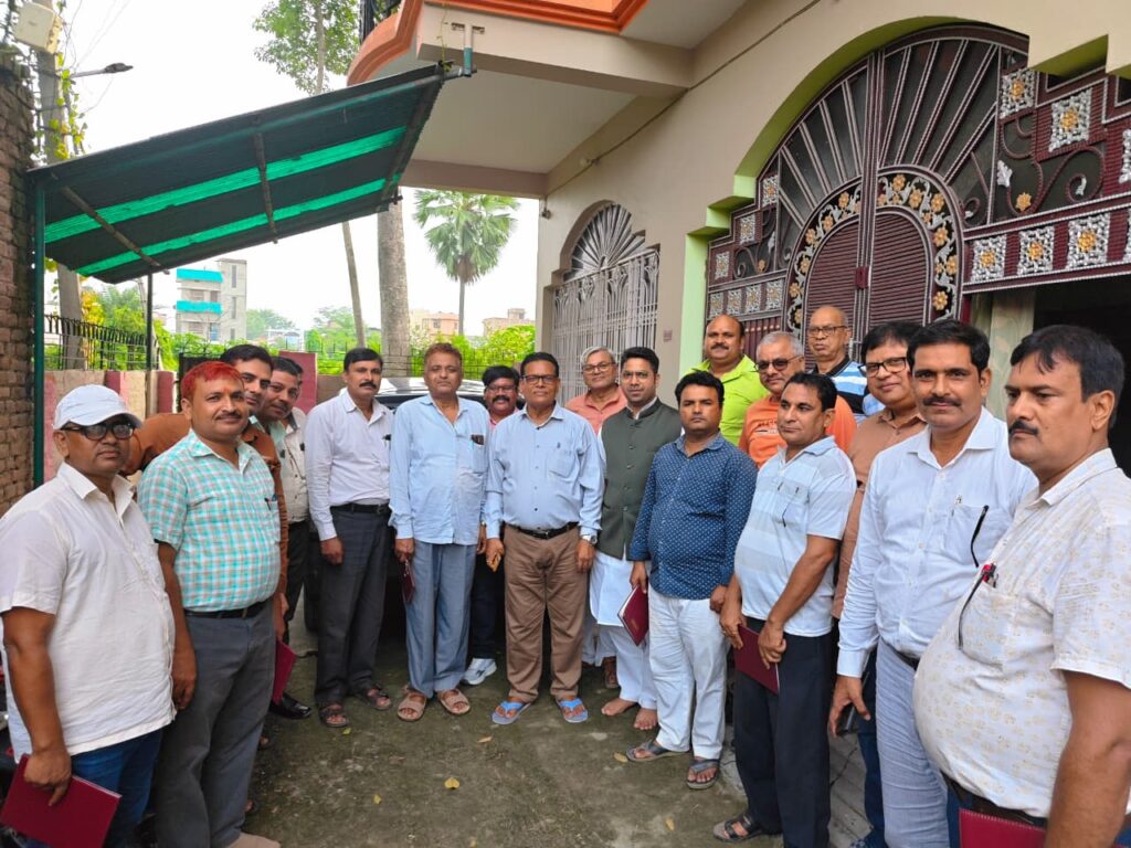 माध्यमिक शिक्षक संघ ने सर्व सहमति से प्रखंड प्रमुख डॉ राहुल राज का किया समर्थन ; कहा जीत भी पक्की