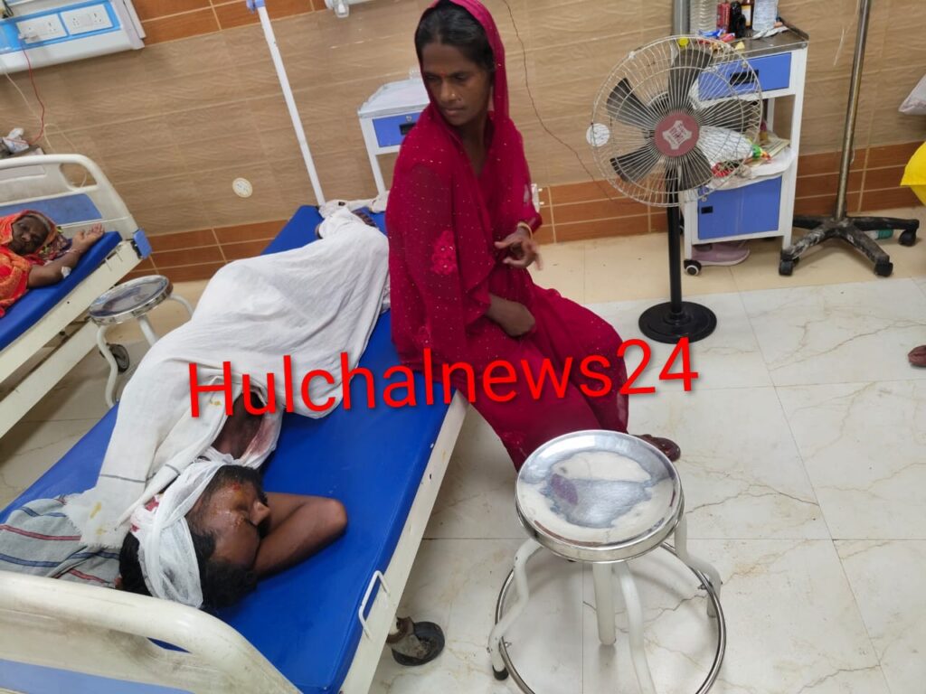 सड़क दुर्घटना बाइक सवार एक युवक की मौत ; दूसरा गंभीर