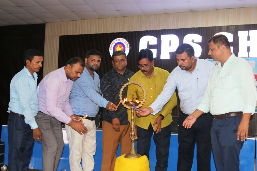 इंटेंसिफ़ाइड कैंपेन-2025 के तहत विद्यालय में एचआईवी जागरूकता अभियान का किया गया आयोजन ; छात्र-छात्राओं के बीच फैलाई गई जागरूकता