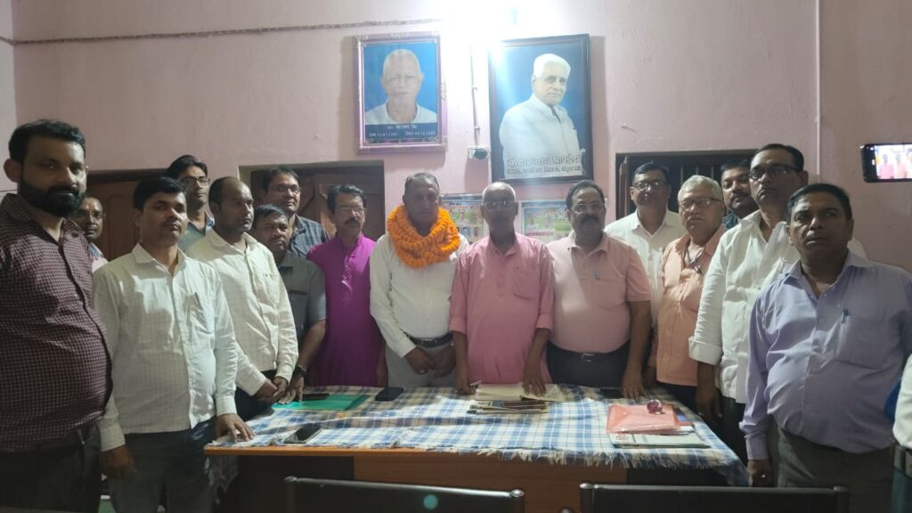 सारण शिक्षक निर्वाचन क्षेत्र के भावी प्रत्याशी होंगे विद्यासागर विद्यार्थी ; माध्यमिक शिक्षक संघ ने किया घोषणा