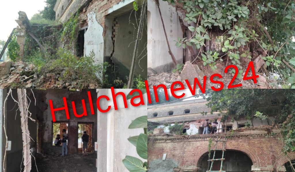 एक दर्जन विशालकाय पेड़ों का बोझ लिए अंग्रेजों के जमाने का 200 वर्ष पुराना सदर अस्पताल का खंडहर अब हो जाएगा विलुप्त