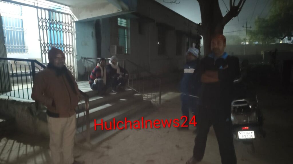 अज्ञात वाहन के धक्के से गंभीर रूप से घायल महिला की उपचार के दौरान मौत ; लगा रोना-धोना