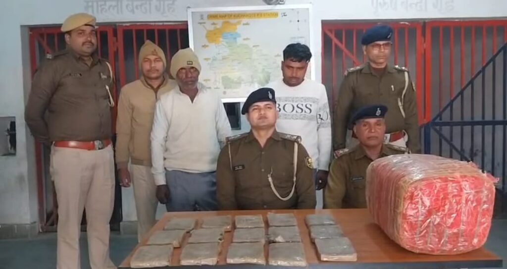 7.5 केजी चरस व 13.5 केजी गांजा के साथ दो तस्करों को पुलिस ने किया गिरफ्तार
