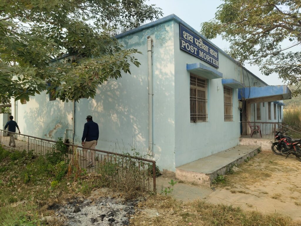 मंडल कारा में निरुद्ध महिला बंदी की उपचार के दौरान मौत ; शराब बेचने के जुर्म में पूरा परिवार है जेल के अंदर