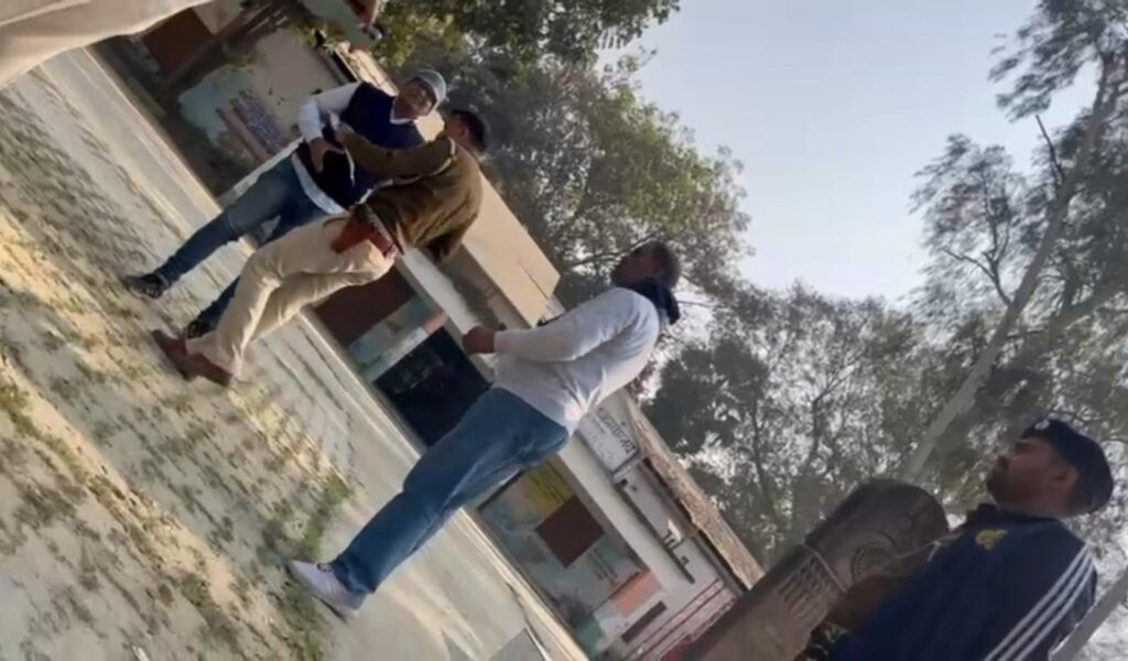 गालीबाज सीओ का वीडियो हुआ सोशल मीडिया पर वायरल ; सीओ ने कहा आवेश में जबान फिसली