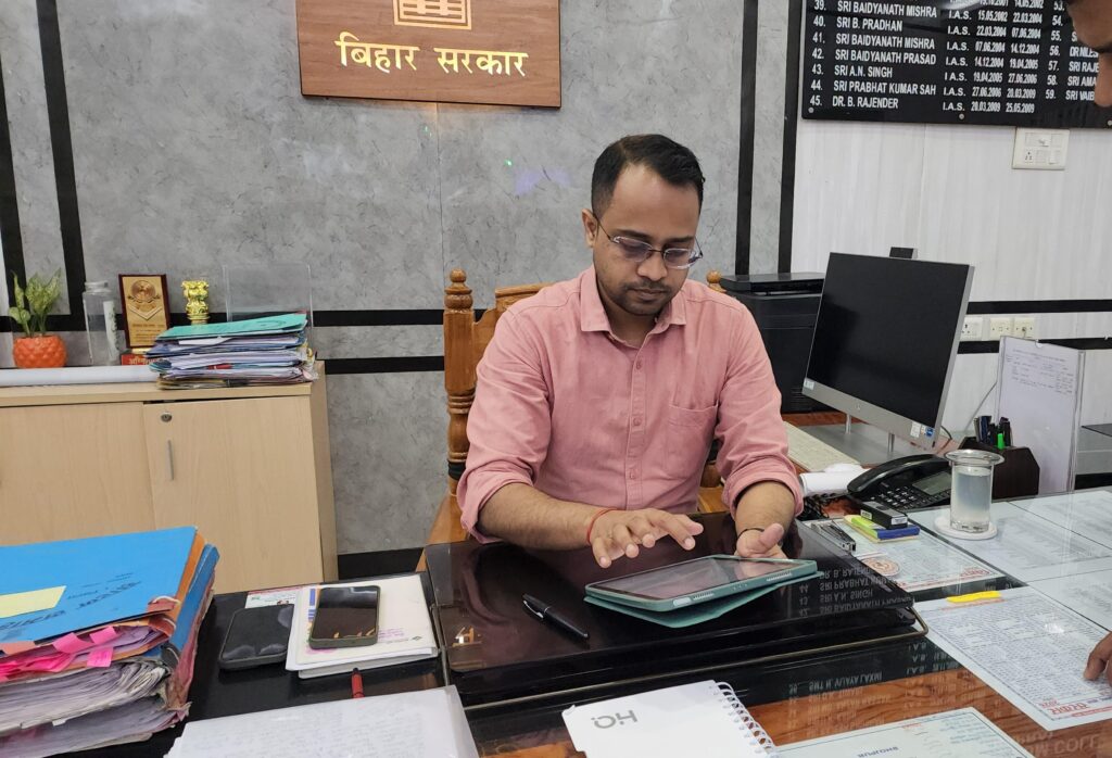 जनगणना अधिनियम के तहत एक शिक्षक पर लगाया गया अर्थ दंड ; 23 अन्य को शोकॉज