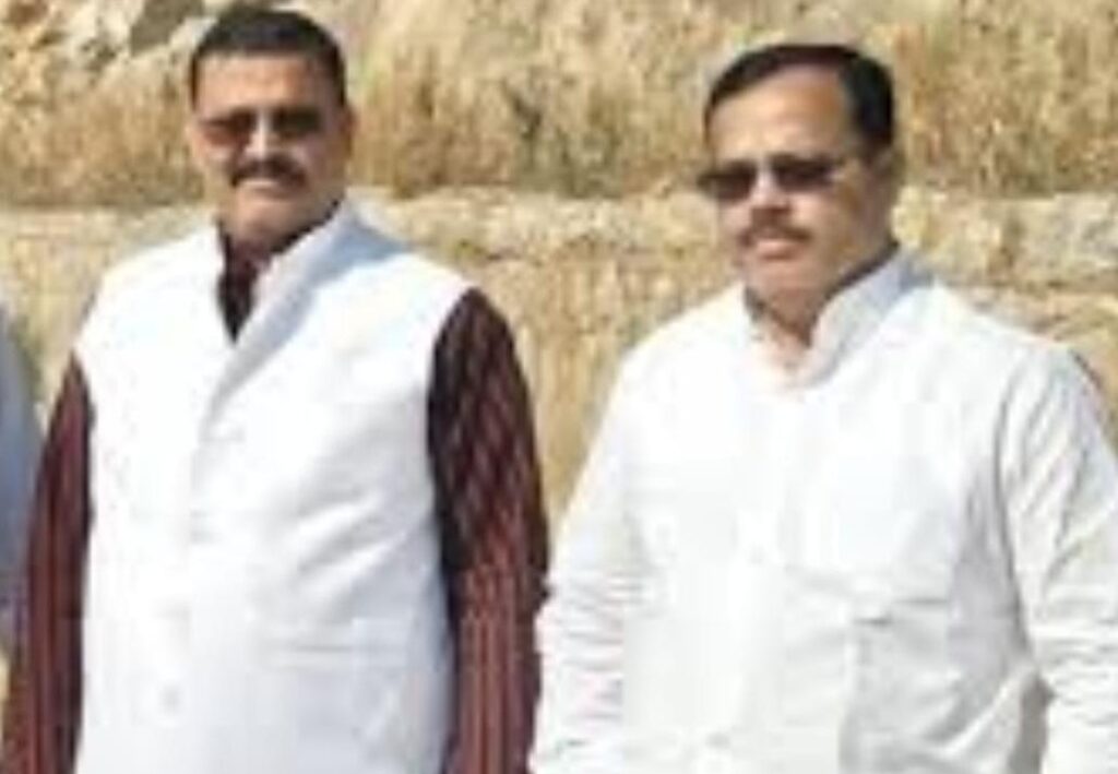 चर्चित दोहरे हत्याकांड का नहीं हुआ खुलासा ; एसपी से डीजीपी व मुख्यमंत्री तक गुहार लगा चुकी पीड़िता