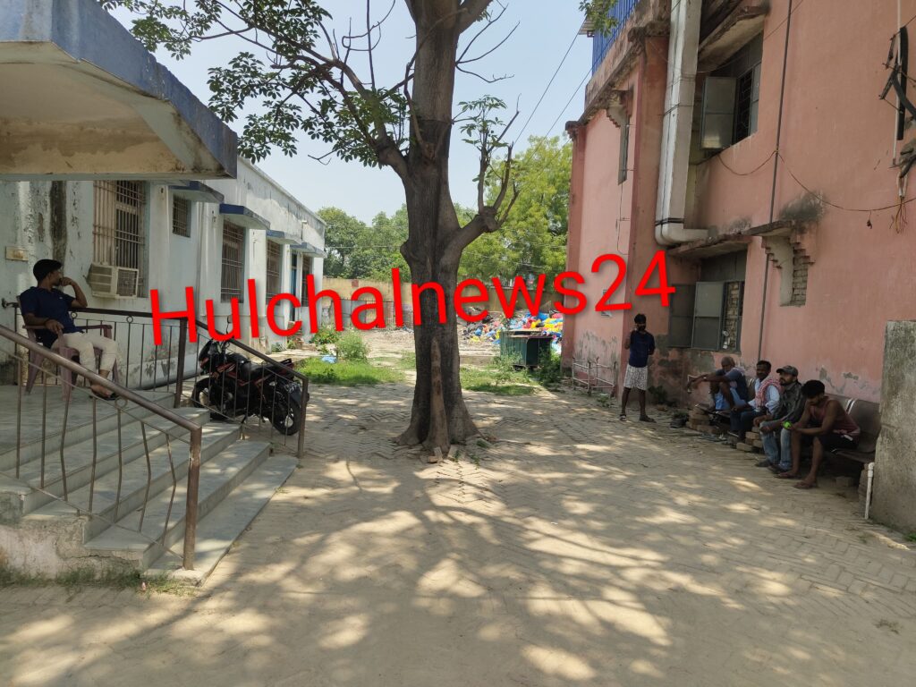 आम के पेड़ पर लटका मिला अधेड़ का शव ; परिवार में लगा रो’ना-पीटना