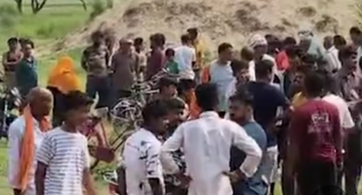 पड़ोसी की पत्नी को लेकर भागा पोता तो पड़ोसी ने कर दी दादी की हत्या